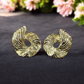 Sora Overlap Studs