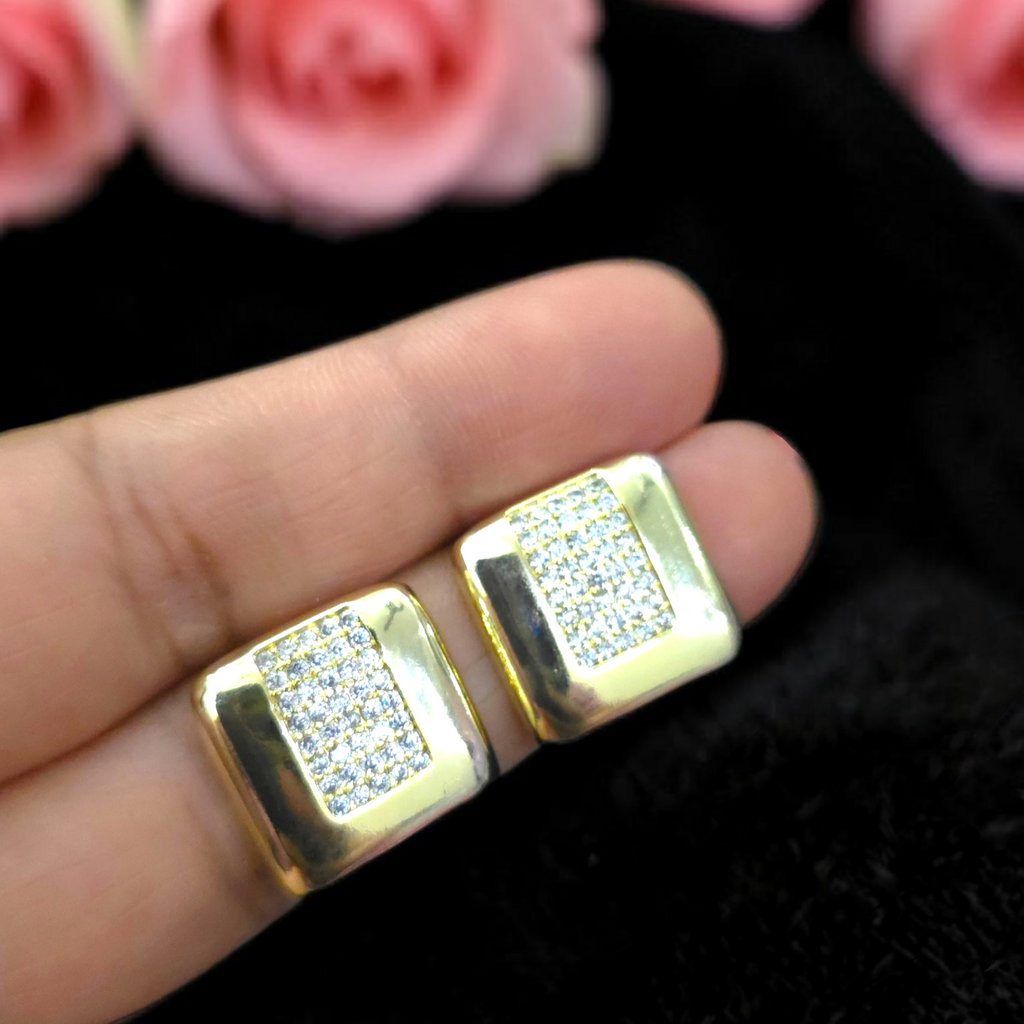 Aurelia Pavé Studs