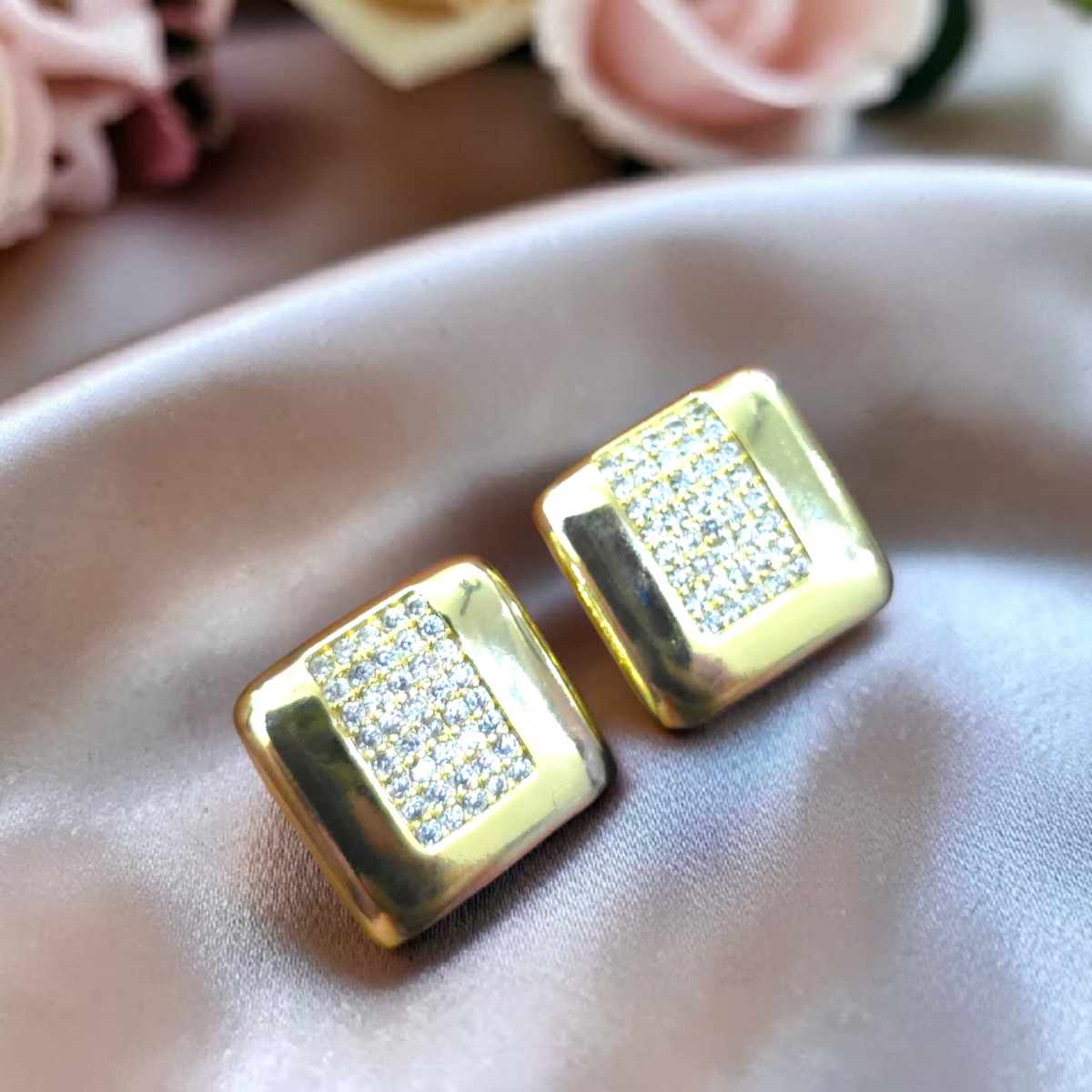 Aurelia Pavé Studs