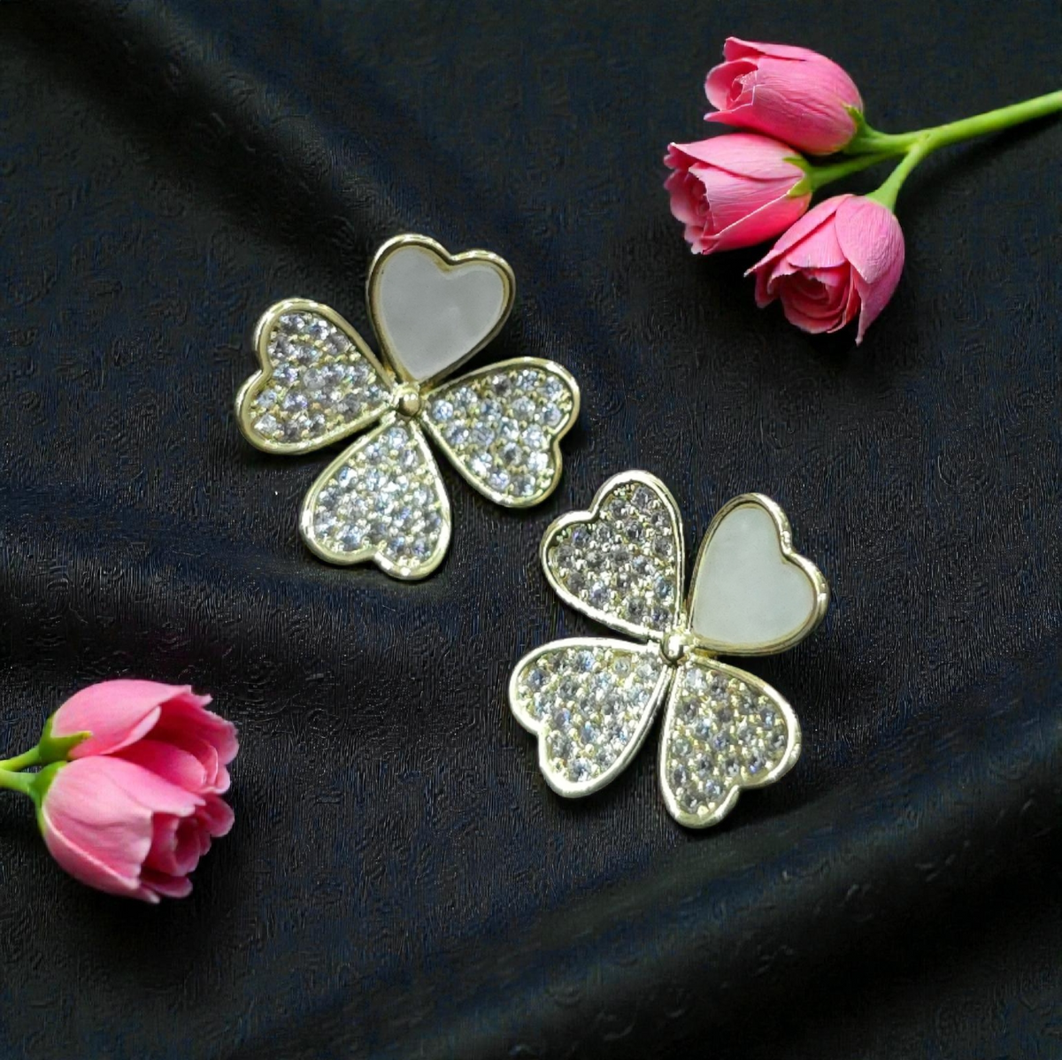 Clover Éclat Studs