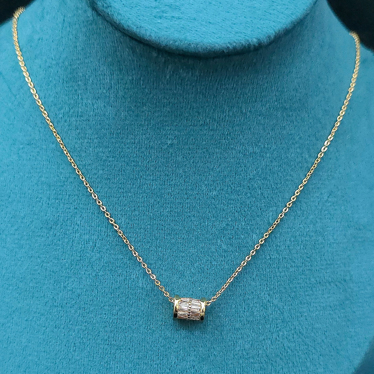 Vela Revolve Chain