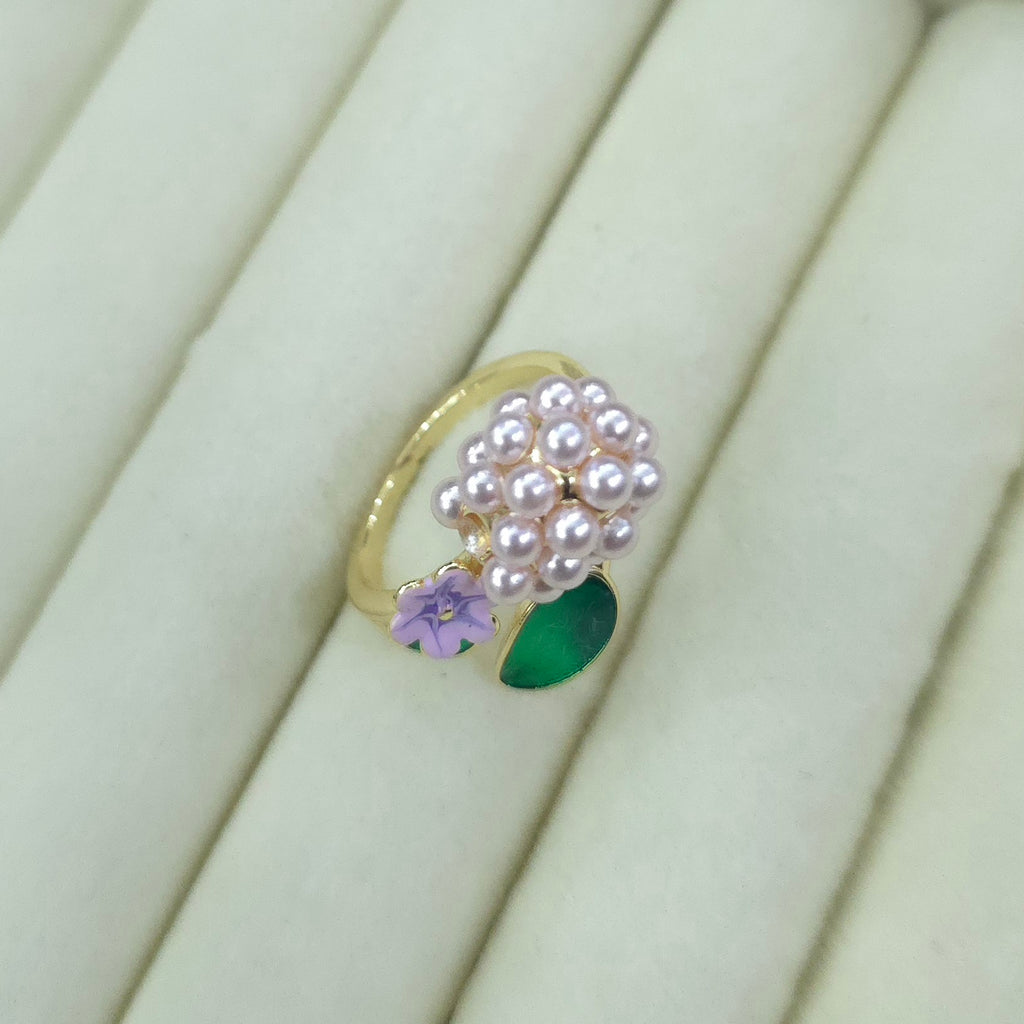 Violette Muse Ring