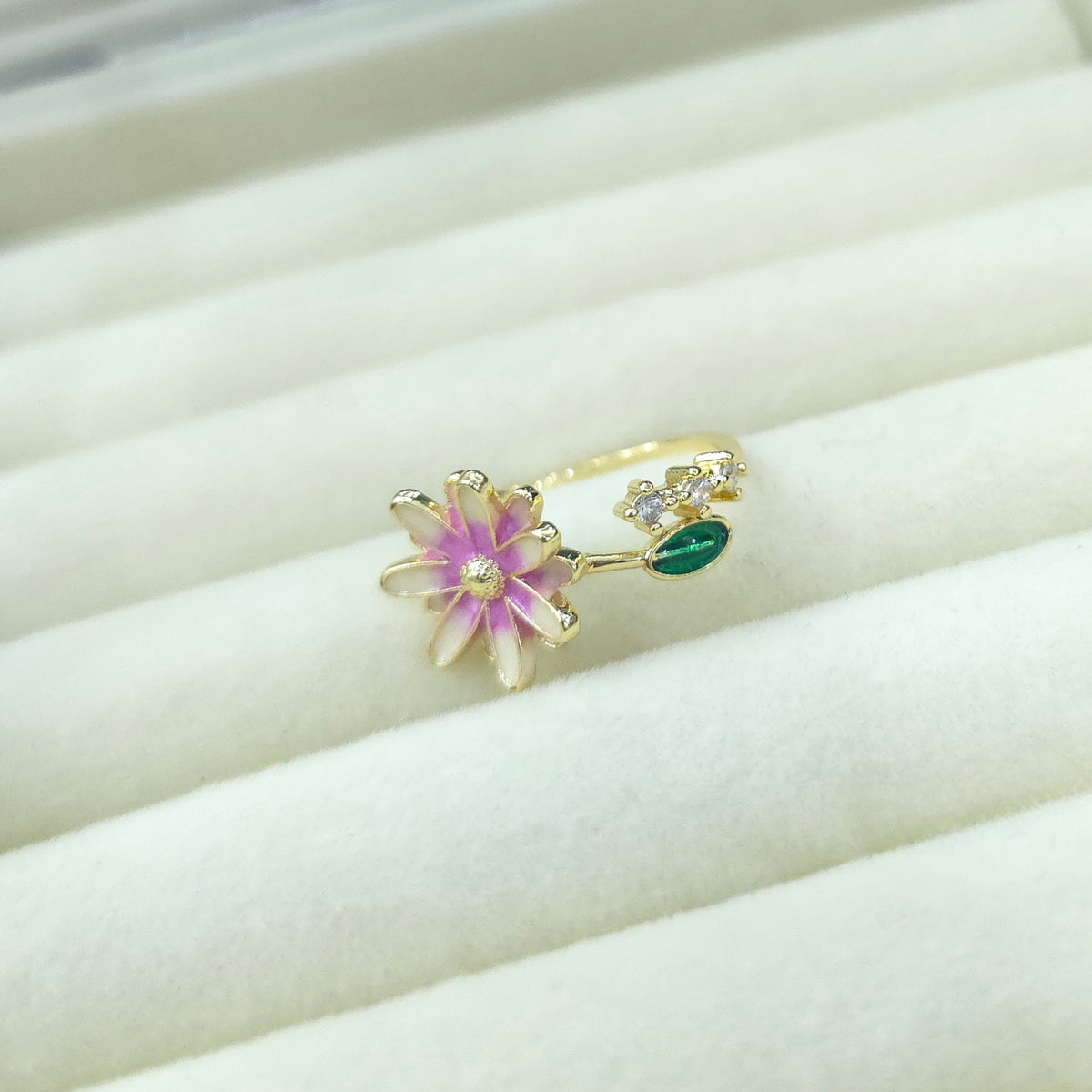 Daisy Muse Ring
