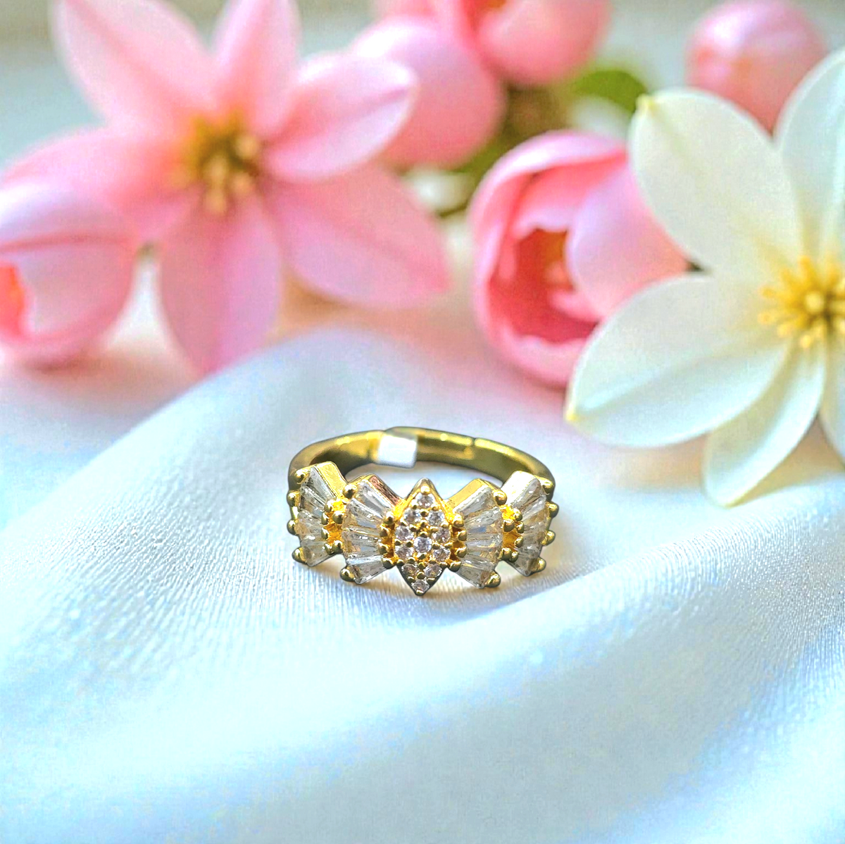 Élan Statement Ring