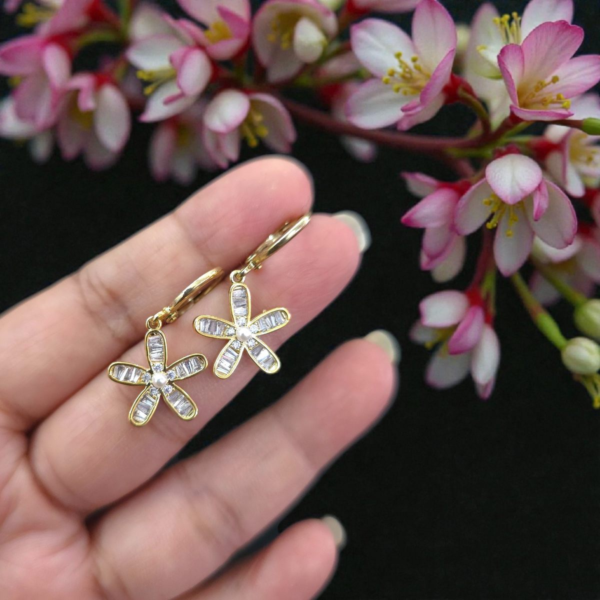 Fleuré Bloom Hoops