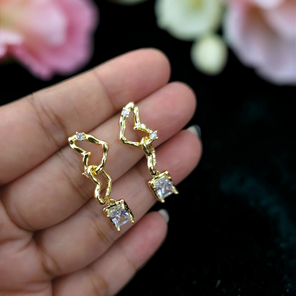 Amara Intertwine Earrings