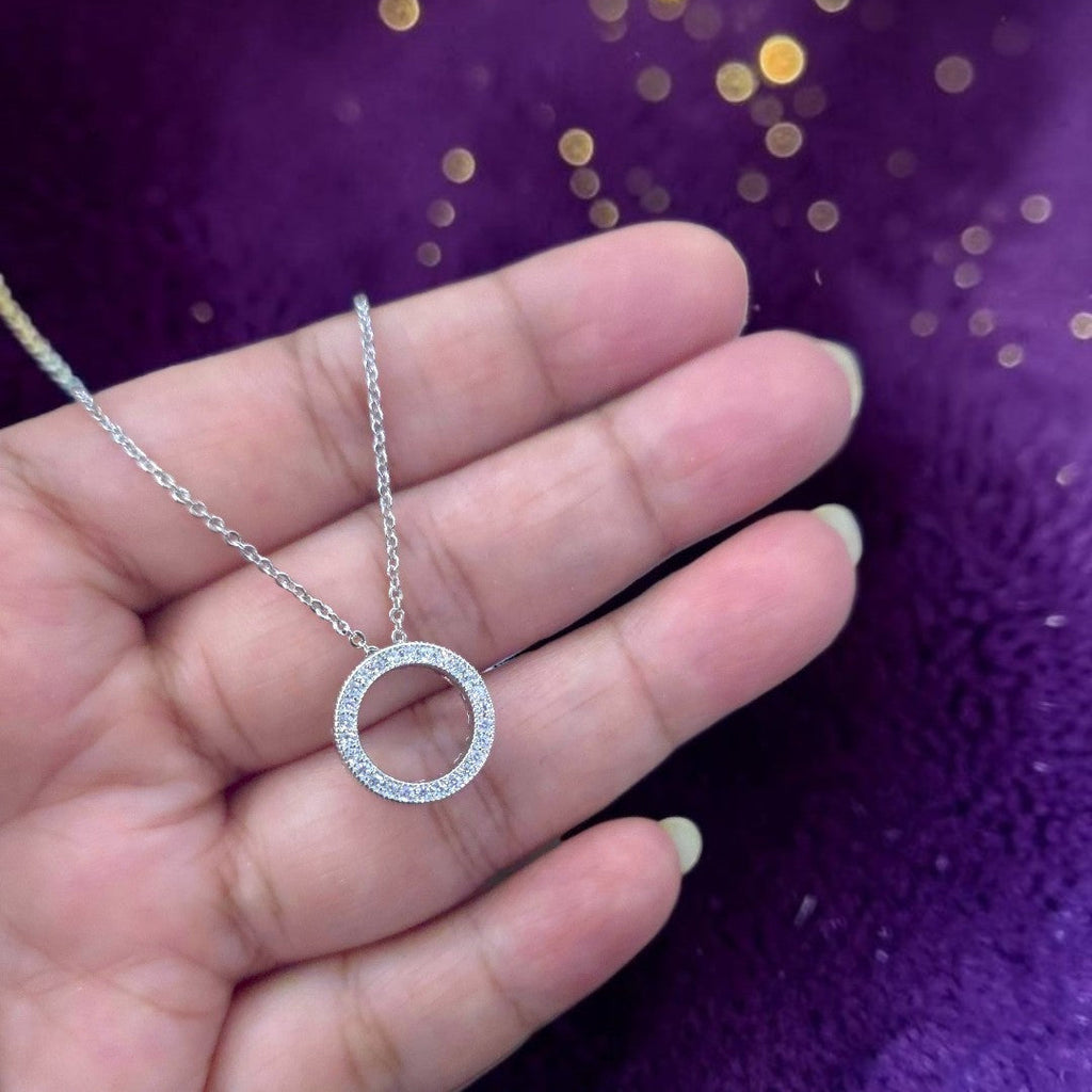 Luna Flip Chain