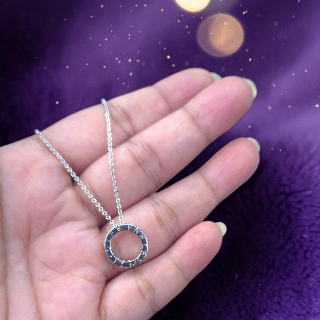 Luna Flip Chain