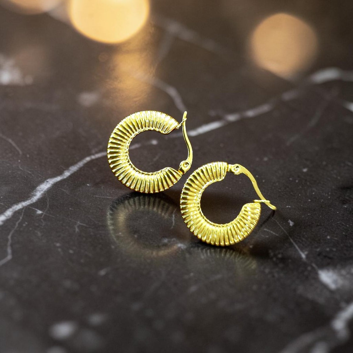 Ribelle Textured Hoops