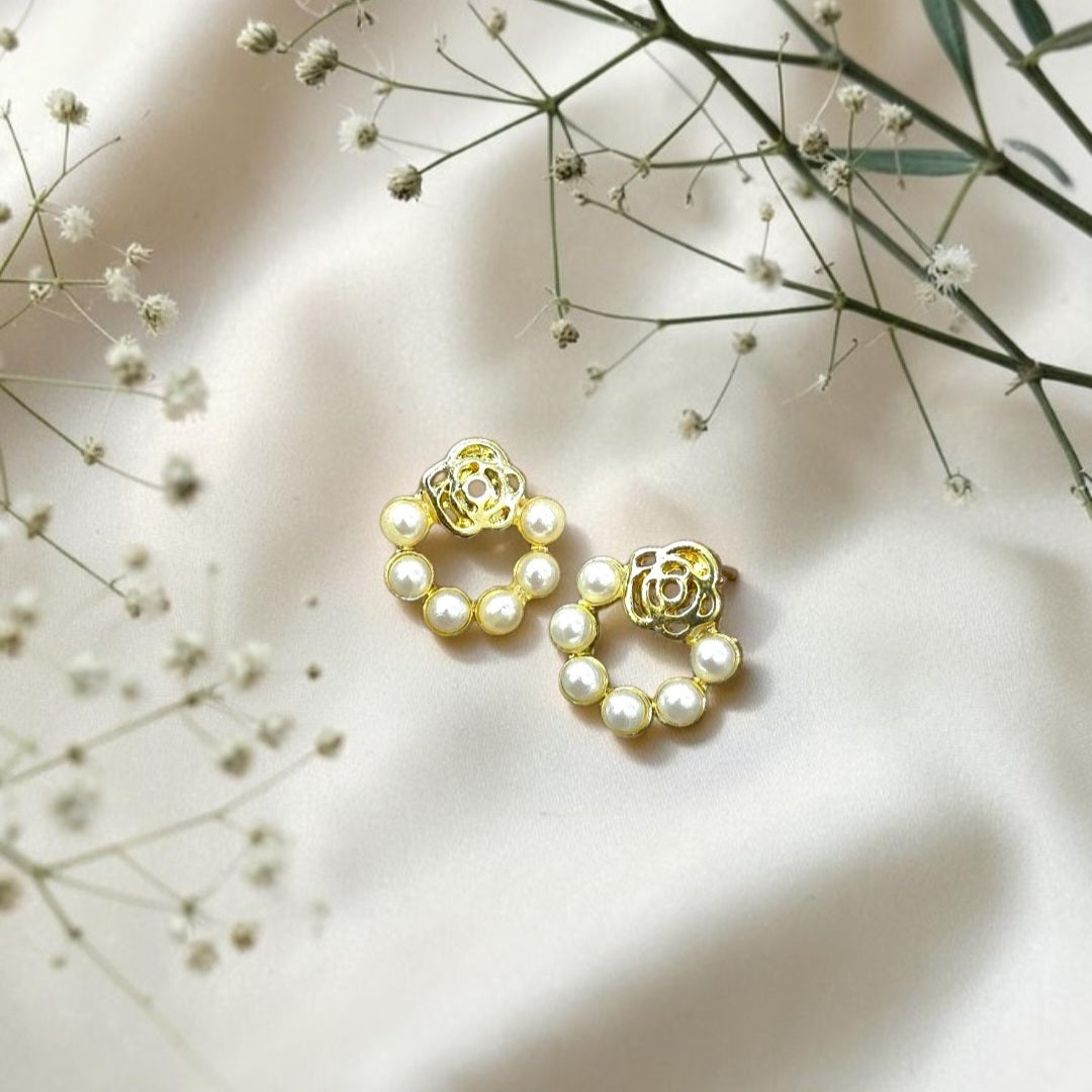 Roselle Pearl Studs