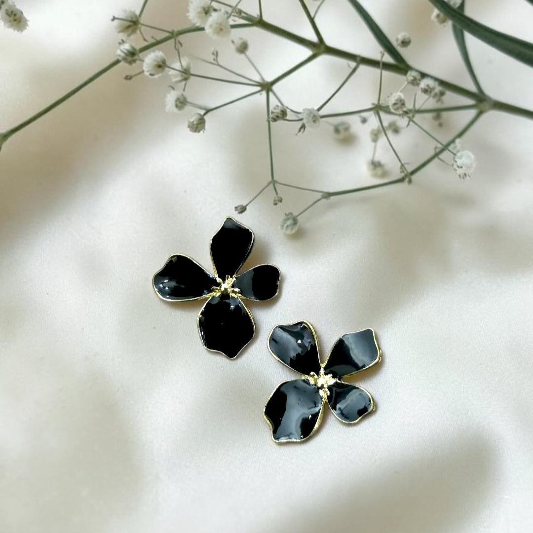 Noir Fleur Studs