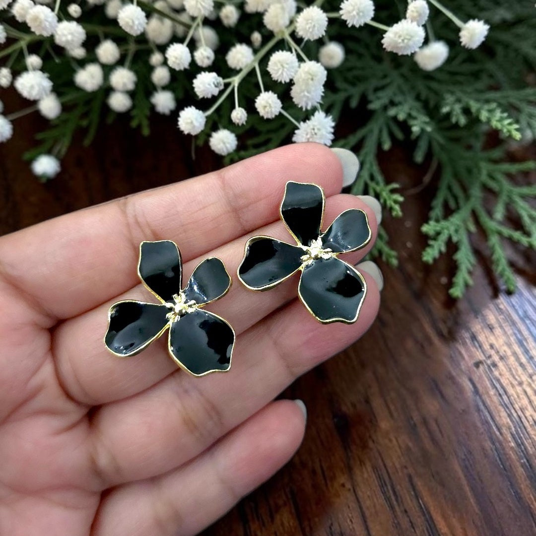 Noir Fleur Studs