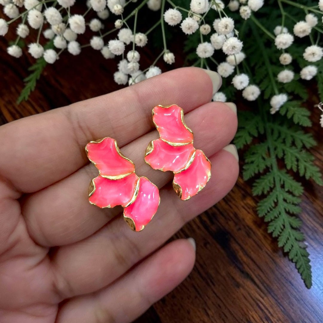 Petale Pink Studs