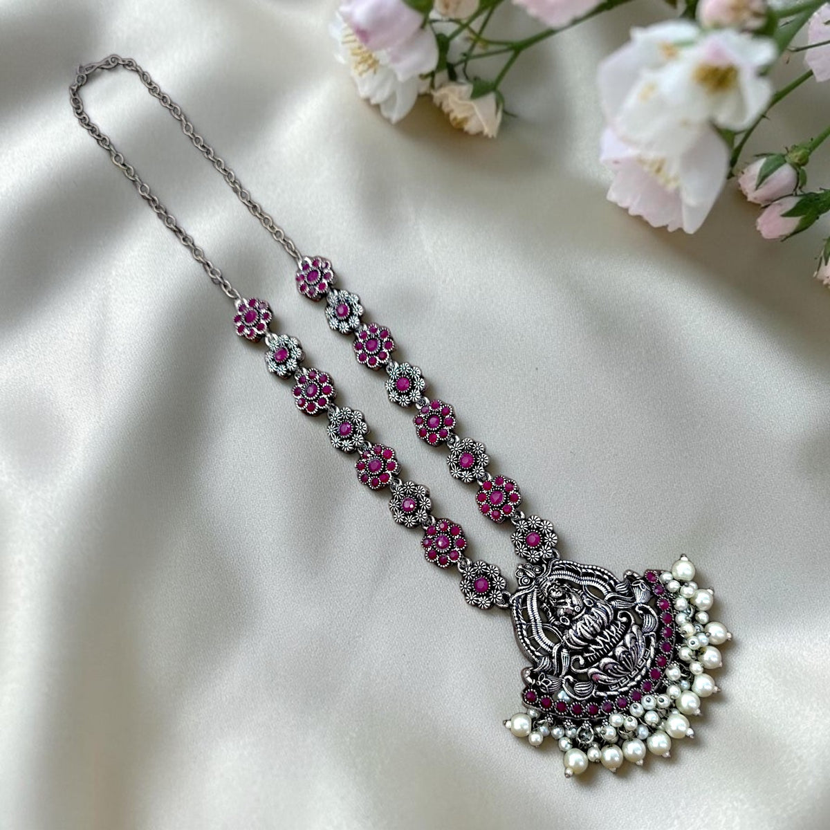 Lakshmi Rasa Necklace Set