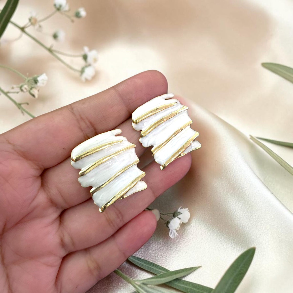 Ivory Ripple Earrings