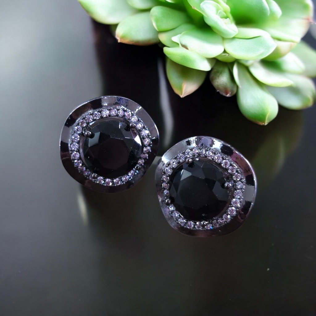 Noir Halo Studs