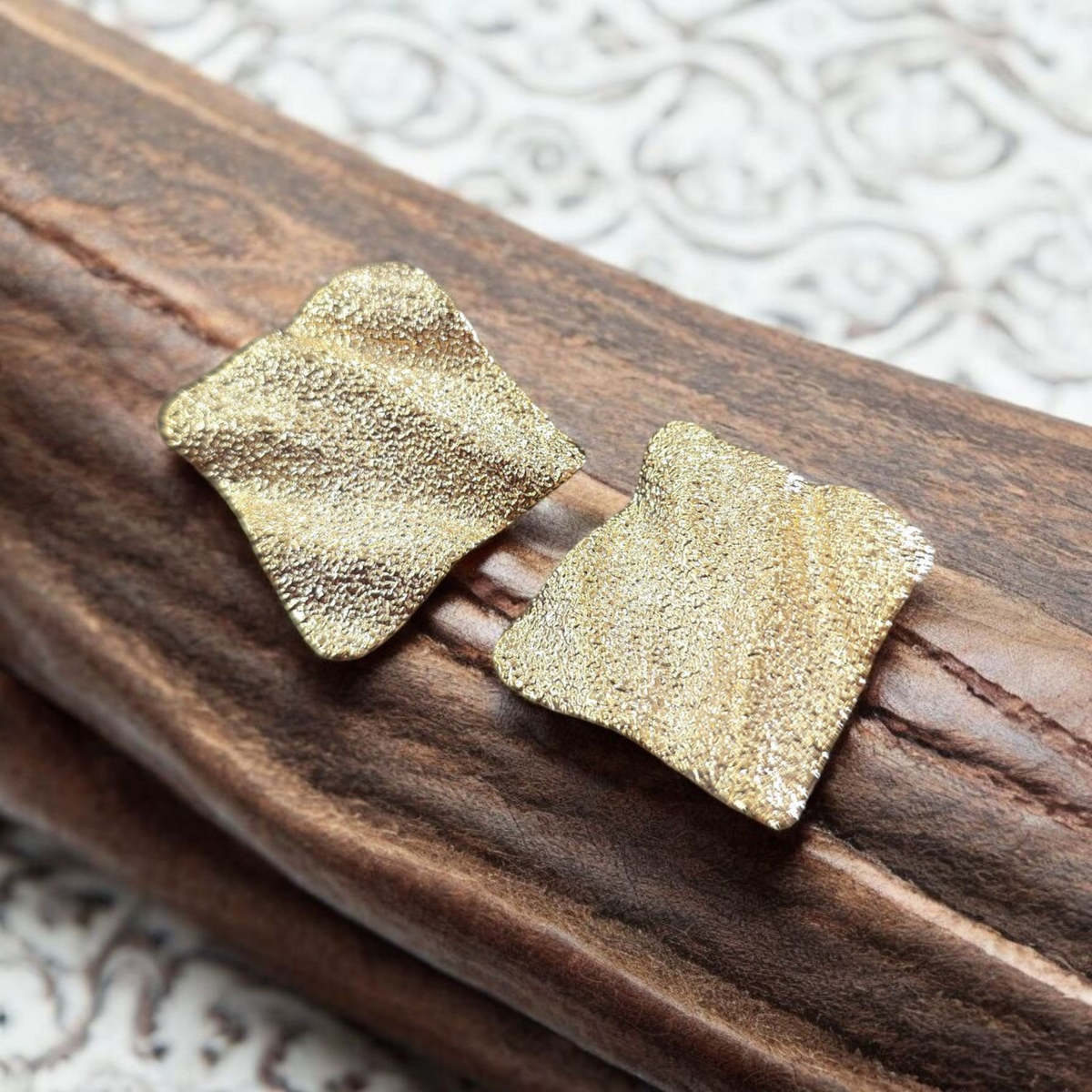 Crinkle Luxe Geometric Studs