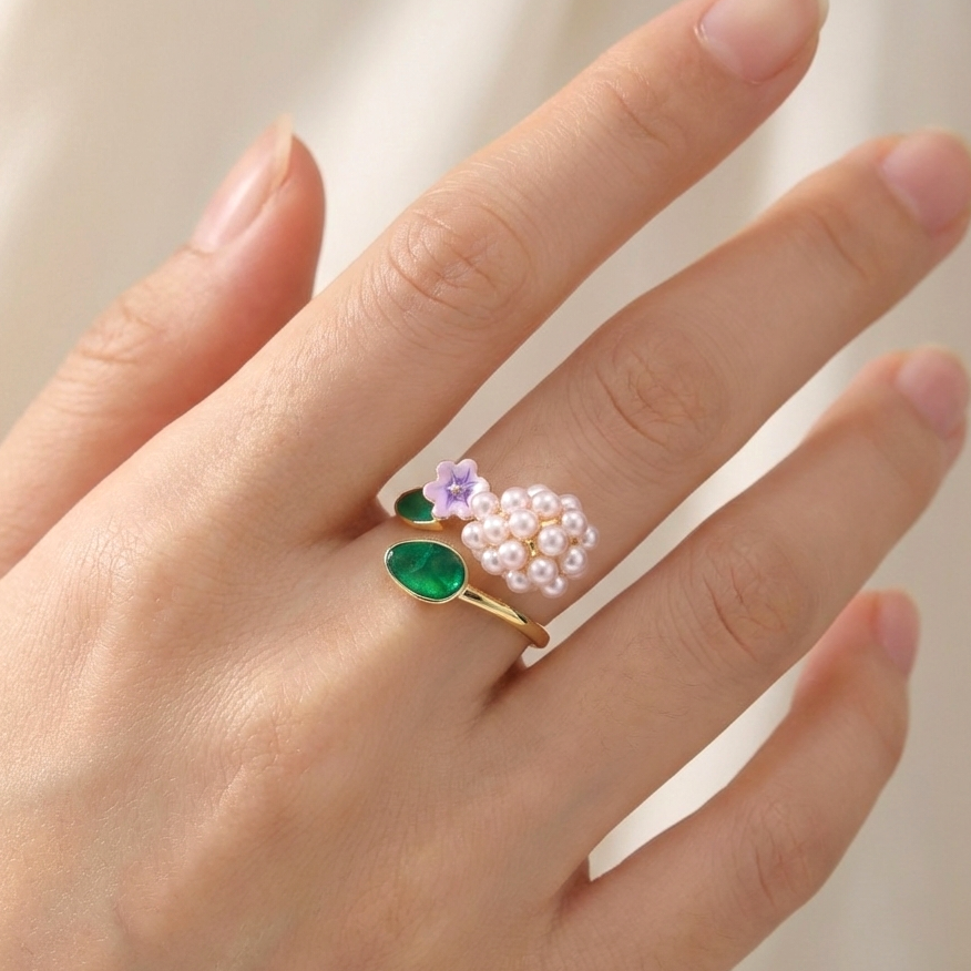 Violette Muse Ring