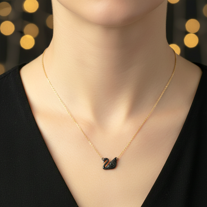 Noir Swan Chain