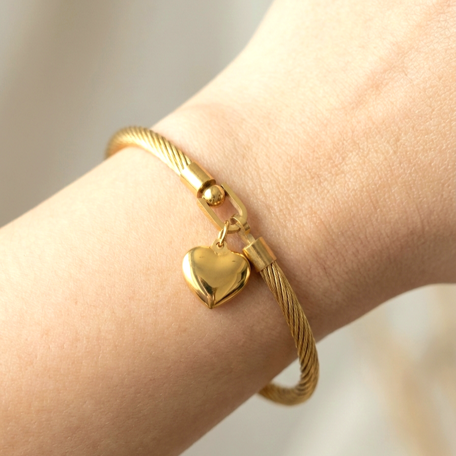 Golden Heart Rope Bracelet